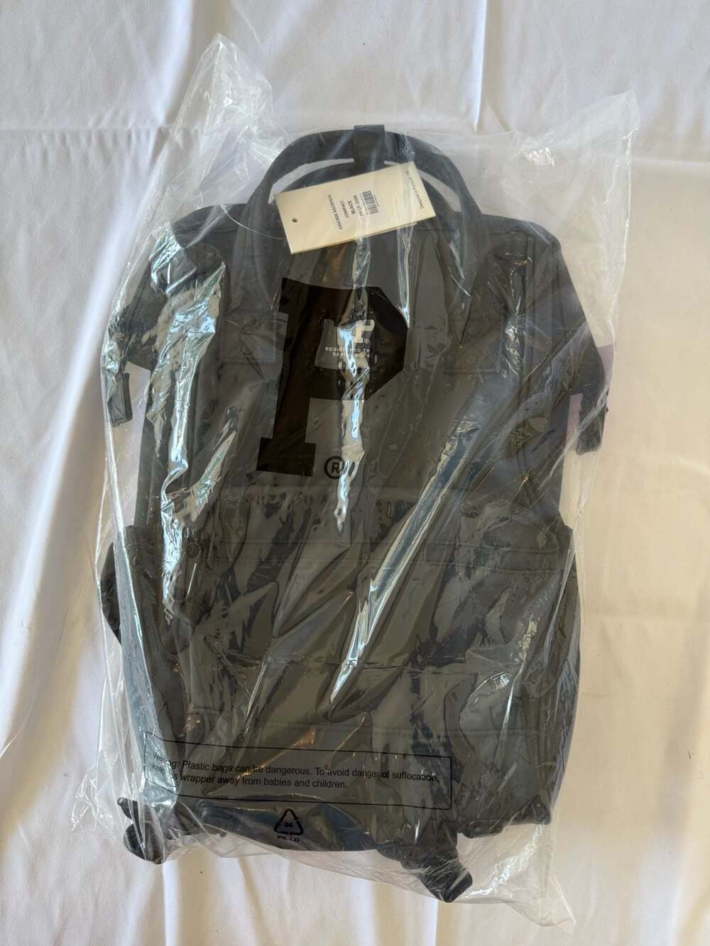 Cal Pak Cascade Backpack Compact Black